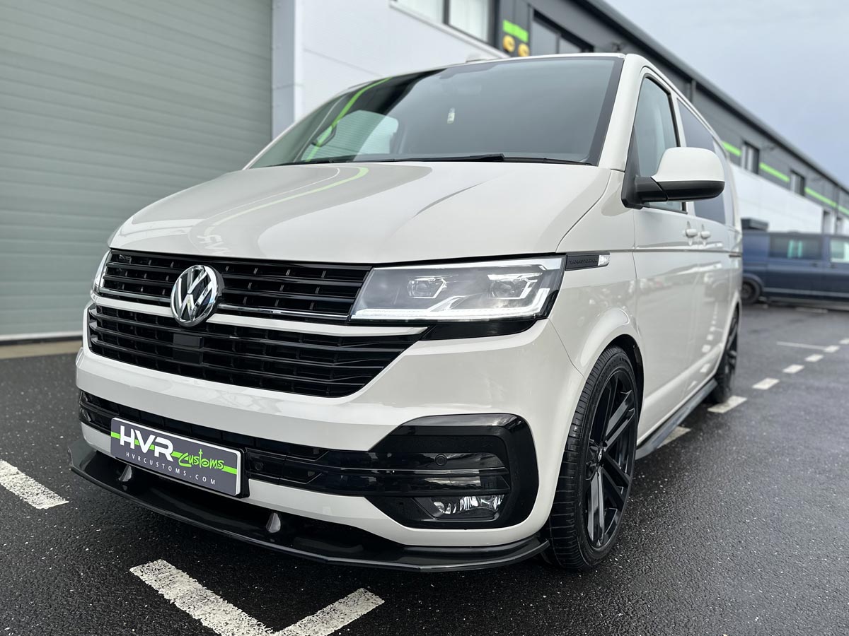 Volkswagen T6.1 150bhp DSG Highline Ascot Grey